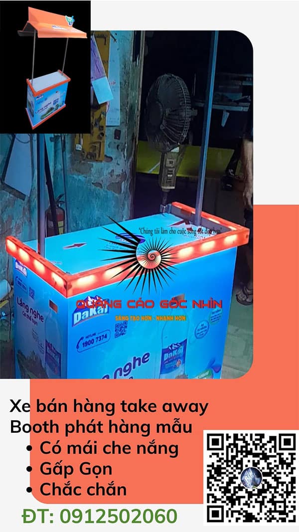 xe booth chuyên làm sampling có mái che nắng