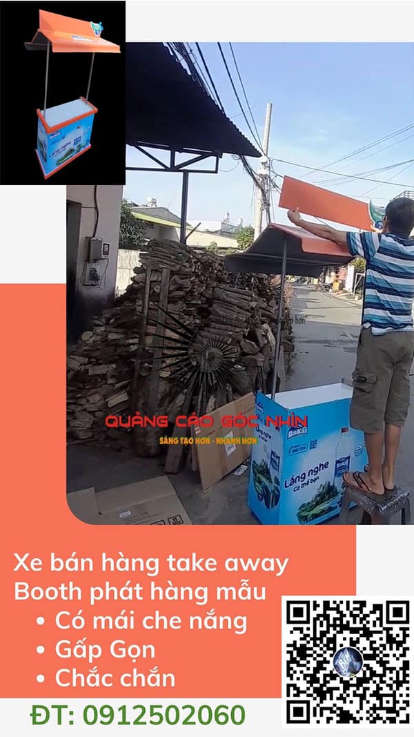 xe đẩy phát hàng mẫu tại điểm bán hàng