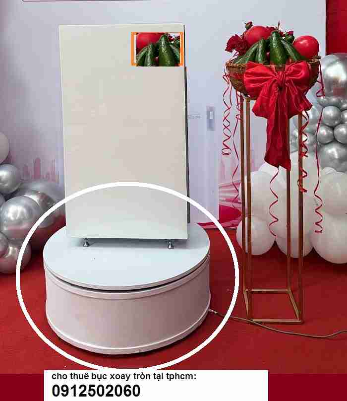 bục xoay tròn 360 độ