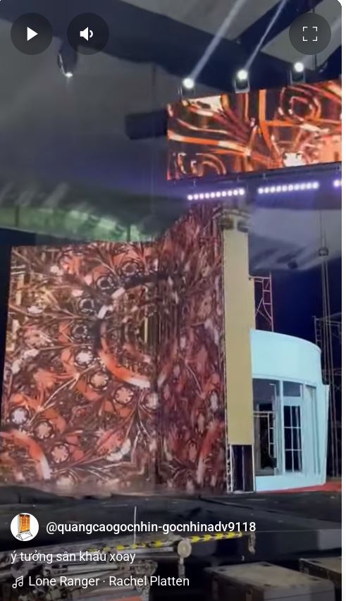 Sân khấu xoay tròn