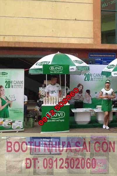 thiết kế đồ họa bàn booth nhựa quảng cáo