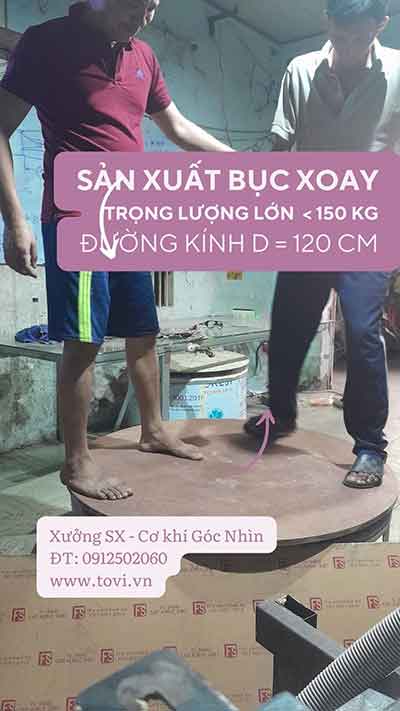 bục xoay tròn 360 độ 2 người đứng chụp hình