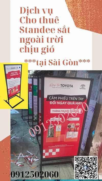 standee sắt ngoài trời cho thuê