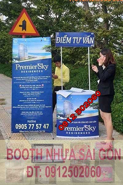 standee ngoài trời sắt gấp gọn